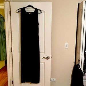 Tahari black long dress size large